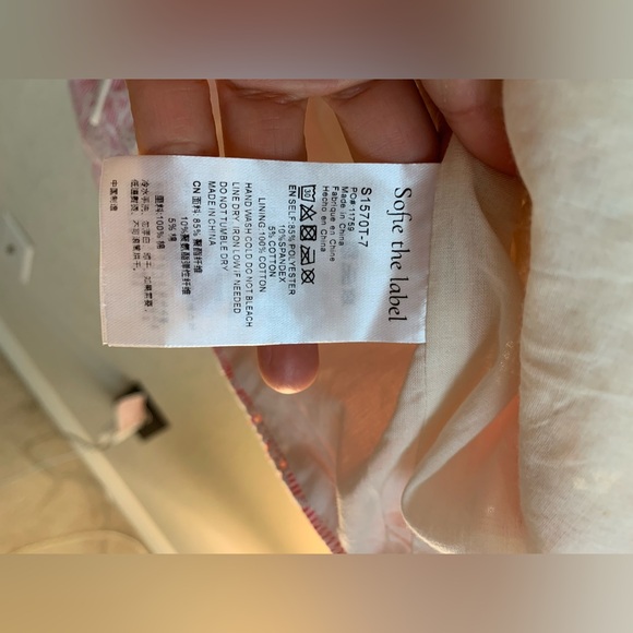 NWOT Pink Lace-Trimmed Women's Top - Picture 7 of 13